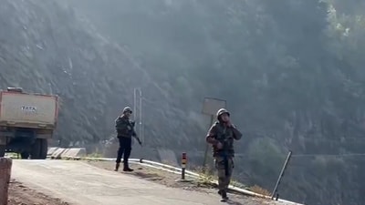 Security forces foiled an infiltration bid along the Line of Control in Baramulla district of Jammu and Kashmir.