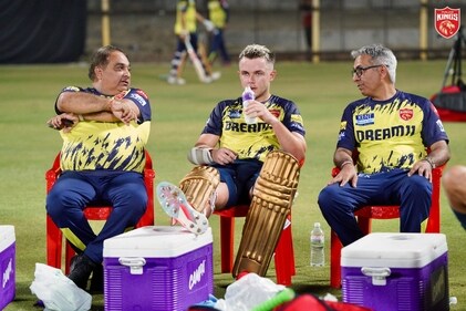 Vikram Hastir (L) Sam Curran (centre) with Ashish Tuli (R) Vikram Hastir (L) Sam Curran (centre) with Ashish Tuli (R)