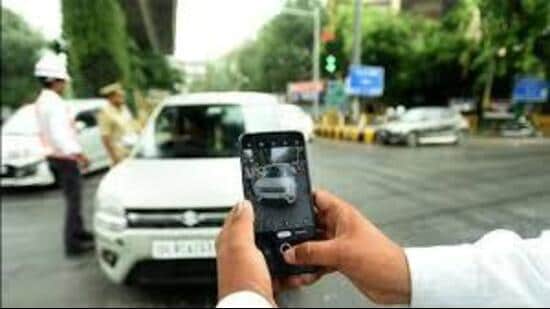Drunk drivers go unchecked in Mohali with just 120 traffic cops managing a district spread across 1,098 square km. (HT File Photo)