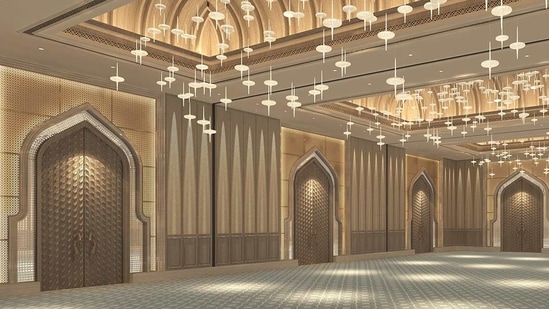 There's also a huge hall with the ability to accommodate up to 3000 guests, where likely one of Taapsee's wedding or pre-wedding functions took place.