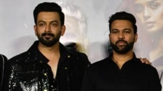 Bade Miyan Chote Miyan sees Prithviraj Sukumaran in a mysterious villainous role.