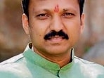 A murder near Mumbai casts shadow on polls even after 18 years