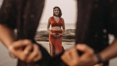 They shared pictures from a sweet photoshoot featuring them at the beach, all smiles. (Instagram) They shared pictures from a sweet photoshoot featuring them at the beach, all smiles. (Instagram)