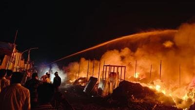Over 164 staff and 16 fire tenders from PCMC, Maharashtra Industrial Development Corporation (MIDC), Pune Municipal Corporation (PMC) and Mahindra Company were deployed to put out the fire. (HT PHOTO) Over 164 staff and 16 fire tenders from PCMC, Maharashtra Industrial Development Corporation (MIDC), Pune Municipal Corporation (PMC) and Mahindra Company were deployed to put out the fire. (HT PHOTO)