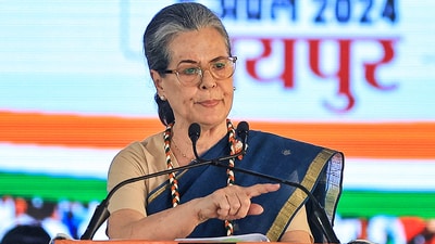 The party's election manifesto focuses on 'Paanch Nyay' or five pillars of justice, including 'Yuva Nyay', 'Naari Nyay', 'Kisaan Nyay', 'Shramik Nyay' and 'Hissedari Nyay' as well as the guarantees made by it to the people as part of its poll promises for the 2024 Lok Sabha elections. (PTI) The party's election manifesto focuses on 'Paanch Nyay' or five pillars of justice, including 'Yuva Nyay', 'Naari Nyay', 'Kisaan Nyay', 'Shramik Nyay' and 'Hissedari Nyay' as well as the guarantees made by it to the people as part of its poll promises for the 2024 Lok Sabha elections. (PTI)
