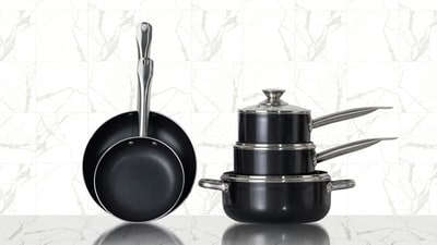 Cookware: Gift high-quality cookware, such as a traditional samovar or a set of non-stick pans, to help your loved ones prepare delicious Eid feasts. (Unsplash) Cookware: Gift high-quality cookware, such as a traditional samovar or a set of non-stick pans, to help your loved ones prepare delicious Eid feasts. (Unsplash)