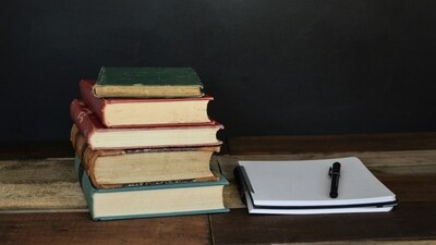 Books: Consider gifting books on Islamic history, culture, or spirituality to help your loved ones deepen their understanding of their faith. (Unsplash) Books: Consider gifting books on Islamic history, culture, or spirituality to help your loved ones deepen their understanding of their faith. (Unsplash)
