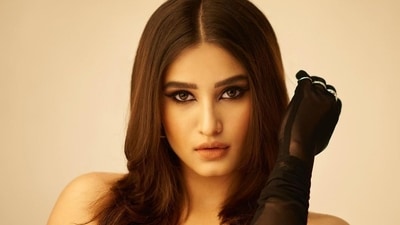Raveena Tandon's daughter Rasha Thadani will making her Bollywood debut soon. Raveena Tandon's daughter Rasha Thadani will making her Bollywood debut soon.