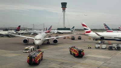 According to media reports, two aircraft -- G-XWBC and G-VDIA -- were involved in the incident at London Heathrow. (X) According to media reports, two aircraft -- G-XWBC and G-VDIA -- were involved in the incident at London Heathrow. (X)