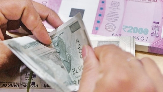 7th Pay Commission allowances: Read all about the revision carried out by the central government for its employees. (AFP PHOTO)