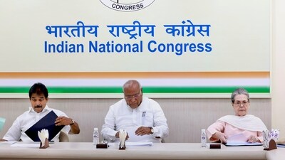 Congress President Mallikarjun Kharge with party leaders Sonia Gandhi and KC Venugopal during a Central Election Committee (CEC) meeting Congress President Mallikarjun Kharge with party leaders Sonia Gandhi and KC Venugopal during a Central Election Committee (CEC) meeting