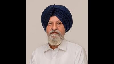 Senior Shiromani Akali Dal (SAD) leader and two-time MLA Iqbal Singh Jhundan (62) has staked claim for the party ticket from the Sangrur Lok Sabha constituency amid reports of party considering the name of former finance minister Parminder Singh Dhindsa (50) from the prestigious seat. Senior Shiromani Akali Dal (SAD) leader and two-time MLA Iqbal Singh Jhundan (62) has staked claim for the party ticket from the Sangrur Lok Sabha constituency amid reports of party considering the name of former finance minister Parminder Singh Dhindsa (50) from the prestigious seat.