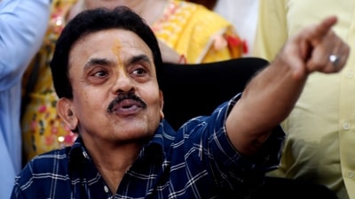 Sanjay Nirupam is likely to join Eknath Shinde's Shiv Sena in a day or two. (PTI) Sanjay Nirupam is likely to join Eknath Shinde's Shiv Sena in a day or two. (PTI)