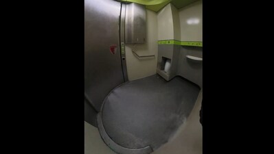 Snapshot of a self-cleaning public toilet. (X/@HowThingsWork_) Snapshot of a self-cleaning public toilet. (X/@HowThingsWork_)