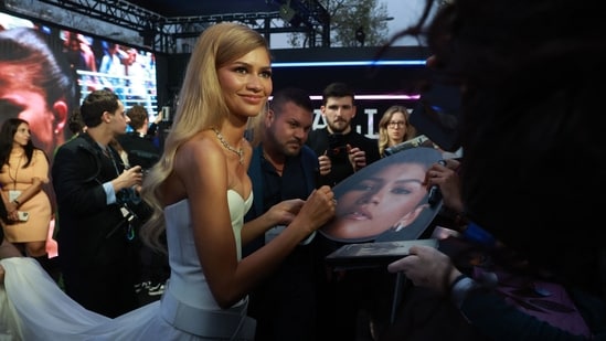 Zendaya also met with fans and signed autographs upon arrival to attend the premiere of her movie in Paris on April 6. Zendaya also received a very Parisian gift while meeting fans and giving interviews on the red carpet — a giant croissant! &nbsp;(AFP)