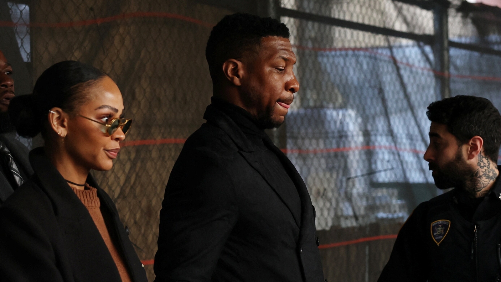 Jonathan Majors' ex slams Marvel star as he avoids jail time in sexual assault case: 'He will do this again' - Vimarsana News