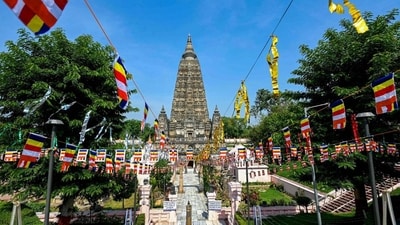 Bodh Gaya struggles to attract as many tourists as other holy places despite its significance for Buddhists worldwide. (HT photo) Bodh Gaya struggles to attract as many tourists as other holy places despite its significance for Buddhists worldwide. (HT photo)