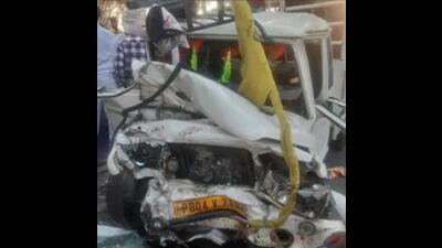 Fifteen people suffered injuries and were admitted to hospitals in Kapurthala from where four of the seriously injured were referred to Jalandhar civil hospital. (HT photo)