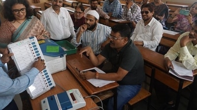 Thane, India - April ,06, 2024: Loksabha Election 2024 has been announced on Saturday (Today) the Thane Collector office has organized EVM voting Machine training for election staff in st. jhon school, So that the election should be conducted smoothly,in Thane, in Mumbai, India, on, Saturday, April,06, 2024. ( Praful Gangurde / HT Photo ) Thane, India - April ,06, 2024: Loksabha Election 2024 has been announced on Saturday (Today) the Thane Collector office has organized EVM voting Machine training for election staff in st. jhon school, So that the election should be conducted smoothly,in Thane, in Mumbai, India, on, Saturday, April,06, 2024. ( Praful Gangurde / HT Photo )