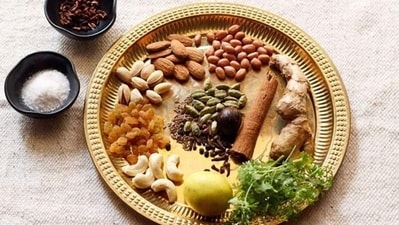 Chaitra Navratri 2024 food guide: During Navratri, grains like wheat and rice, non-vegetarian foods, eggs, onion, garlic and other tamasic foods are prohibited. Chaitra Navratri 2024 food guide: During Navratri, grains like wheat and rice, non-vegetarian foods, eggs, onion, garlic and other tamasic foods are prohibited.