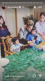 Jeetendra celebrates his 82nd birthday with grandchildren. Jeetendra celebrates his 82nd birthday with grandchildren.