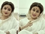 AI reimagines Kareena Kapoor in Alia Bhatt's Gangubai avatar. AI reimagines Kareena Kapoor in Alia Bhatt's Gangubai avatar.