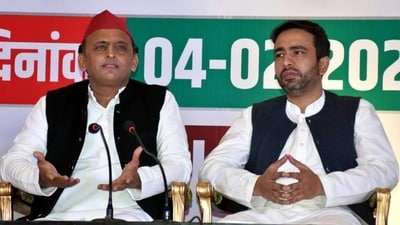 Samajwadi Party national president Akhilesh Yadav and Rashtriya Lok Dal chief Jayant Chaudhary contested the 2022 Uttar Pradesh elections in an alliance. Samajwadi Party national president Akhilesh Yadav and Rashtriya Lok Dal chief Jayant Chaudhary contested the 2022 Uttar Pradesh elections in an alliance.