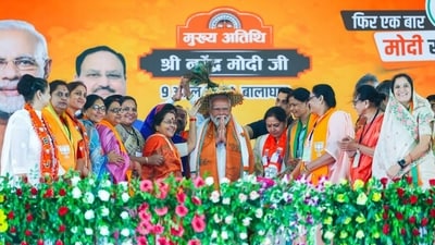 Prime Minister Narendra Modi in Balaghat on Tuesday. (ANI) Prime Minister Narendra Modi in Balaghat on Tuesday. (ANI)