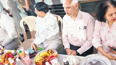 Mahim doctor effects the change she wants in city roads from her hospital Mahim doctor effects the change she wants in city roads from her hospital
