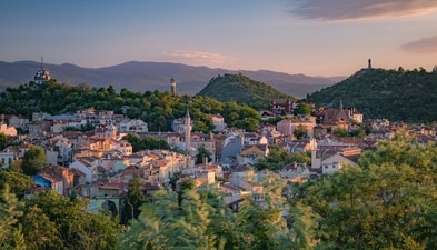 Schengen visas issued by Romania and Bulgaria after March 31, 2024, allow travel within Schengen countries for up to 90 days in 180 days. Schengen visas issued by Romania and Bulgaria after March 31, 2024, allow travel within Schengen countries for up to 90 days in 180 days.