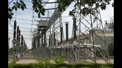 Discom officials said the infrastructure needed to be strengthened and feeders doubled in these areas due to overloading in last summer. Work in Circle-2 will be completed by the month-end while the work on 20 RDS and industrial feeders will commence in a fortnight and be completed by July. (HT PHOTO)