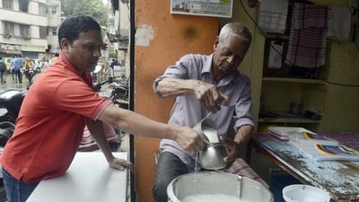 The stifling heatwave and acute water scarcity in several parts of southern India has led to a fall in milk production (HT) The stifling heatwave and acute water scarcity in several parts of southern India has led to a fall in milk production (HT)