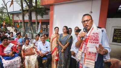 Nagaon: Congress candidate from the Nagaon Lok Sabha constituency Pradyut Bordoloi during his election campaign for the upcoming elections, at Phulaguri, in Nagaon district, Tuesday, April 9, 2024. (PTI Photo) (PTI) Nagaon: Congress candidate from the Nagaon Lok Sabha constituency Pradyut Bordoloi during his election campaign for the upcoming elections, at Phulaguri, in Nagaon district, Tuesday, April 9, 2024. (PTI Photo) (PTI)