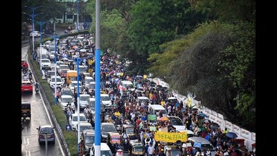 Pune already has a water crisis with many areas dependent upon tankers, and societies paying upwards of ₹1 crore annually for water from tankers. (HT PHOTO) Pune already has a water crisis with many areas dependent upon tankers, and societies paying upwards of ₹1 crore annually for water from tankers. (HT PHOTO)