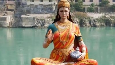 Gauri Puja is a vibrant celebration where women fast, don bright red attire, worship clay idols of Lord Shiva and Goddess Parvati. (Shutterstock)