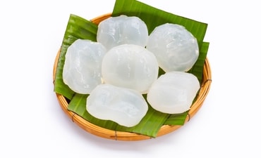 Bite into chilled, juicy ice apples or tadgolas to beat the summer heat (Shutterstock) Bite into chilled, juicy ice apples or tadgolas to beat the summer heat (Shutterstock)