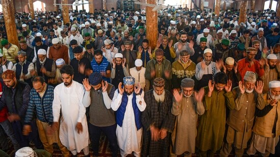 The festivities of Eid-ul-Fitr include a special prayer service, feasting, family gatherings, and exchanging gifts.&nbsp;(PTI)
