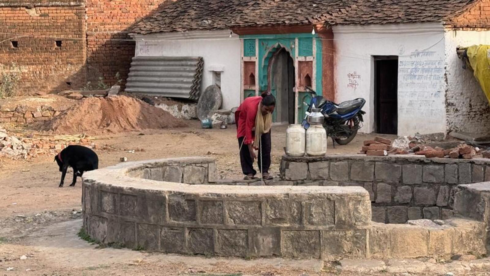 Election In Pincodes: Tikamgarh seeks solace amid drought and loneliness - Vimarsana News