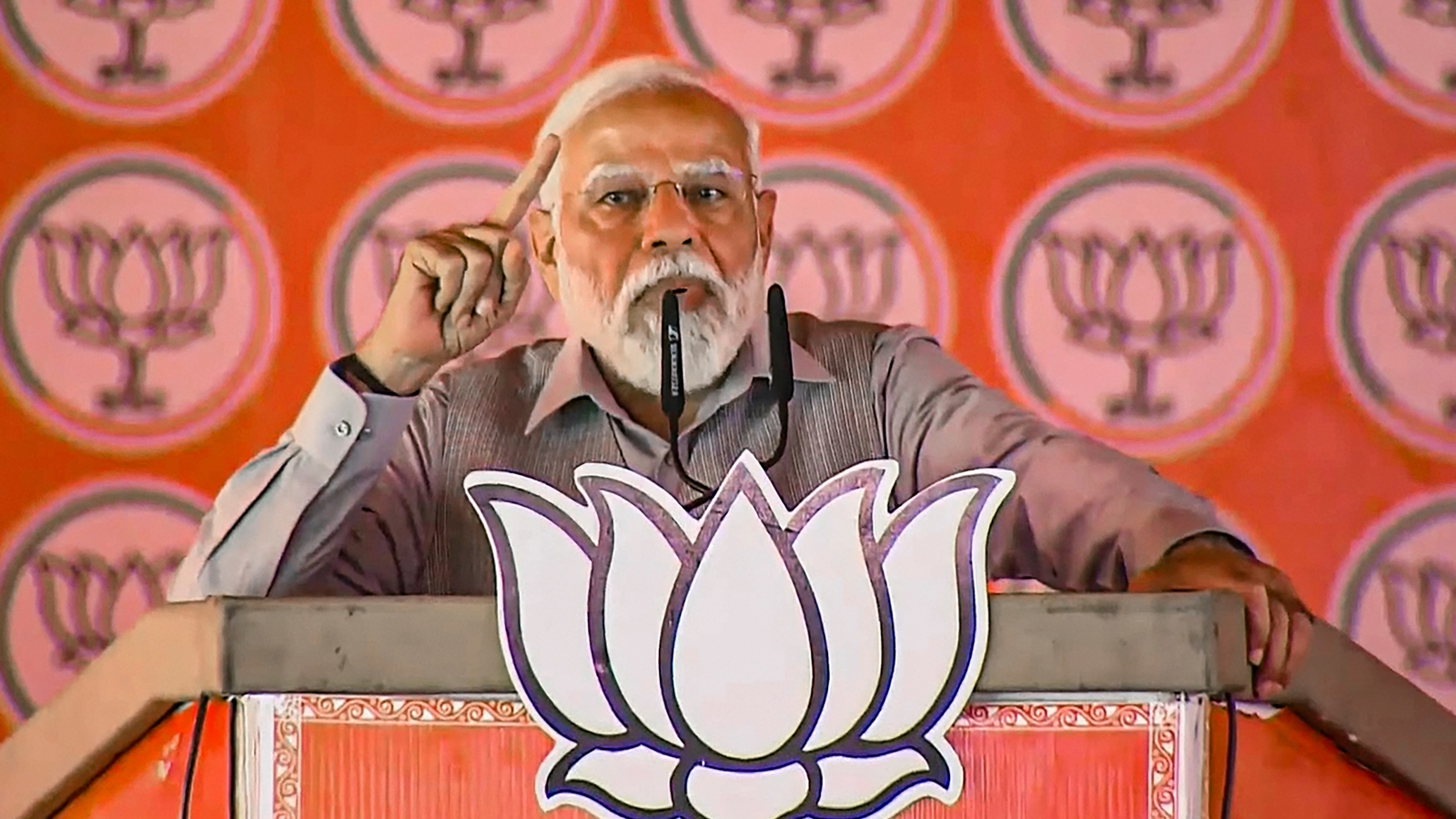 Narendra Modi in Rishikesh: PM repeats 'ghar mein ghus kar…' statement on fighting terrorism | Latest News India - Vimarsana News