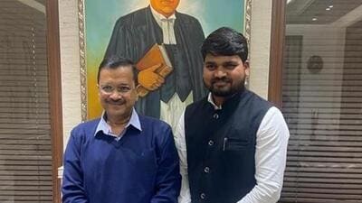 Chaitar Vasava with Aam Aadmi Party chief, Arvind Kerjriwal. (@Chaitar Vasava AAP/X) Chaitar Vasava with Aam Aadmi Party chief, Arvind Kerjriwal. (@Chaitar Vasava AAP/X)