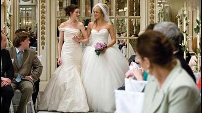 In Bride Wars, besties Anne Hathaway and Kate Hudson fight as both planned weddings on the same day. In Bride Wars, besties Anne Hathaway and Kate Hudson fight as both planned weddings on the same day.