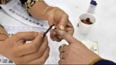 Mohini Mahant, a transgender is also the sweep icon for the community in Punjab. (HT File Photo/For reference) Mohini Mahant, a transgender is also the sweep icon for the community in Punjab. (HT File Photo/For reference)