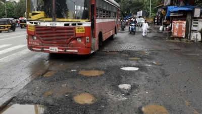Mumbai, India - August 22, 2018: Potholes at Vakola in Mumbai, India, on Wednesday, August 22, 2018. (Photo by Satyabrata Tripathy/Hindustan Times) (Satyabrata Tripathy/HT Photo) Mumbai, India - August 22, 2018: Potholes at Vakola in Mumbai, India, on Wednesday, August 22, 2018. (Photo by Satyabrata Tripathy/Hindustan Times) (Satyabrata Tripathy/HT Photo)