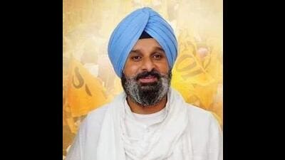 Shiromani Akali Dal (SAD) leader Bikram Singh Majithia on Wednesday demanded a CBI probe into the Punjab liquor policy and illegal mining in state stating that the inquiry would expose the “misdeeds” of chief minister Bhagwant Mann as well his Delhi counterpart Arvind Kejriwal.