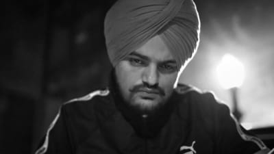 Punjabi singer Sidhu Moose Wala in a still from 410 song. Punjabi singer Sidhu Moose Wala in a still from 410 song.