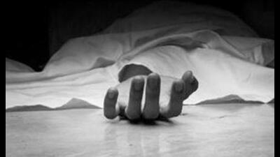 The police identified the deceased person as Prashant Kumar who worked as a cashier in HDFC Bank’s Hailey Mandi branch. His 26-year-old cousin Himanshu Kumar was employed in the merchant navy. (Representational Image) The police identified the deceased person as Prashant Kumar who worked as a cashier in HDFC Bank’s Hailey Mandi branch. His 26-year-old cousin Himanshu Kumar was employed in the merchant navy. (Representational Image)