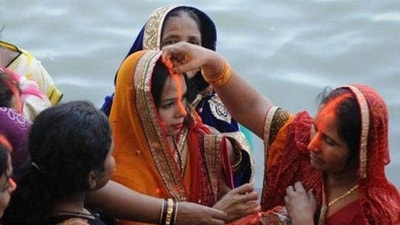 Chaiti Chhath Puja 2024: Chaiti Chhath is celebrated on Shukla Paksha Shashthi in Chaitra month and falls during Chaitra Navratri. (Subhankar Chakraborty/HT PHOTO) Chaiti Chhath Puja 2024: Chaiti Chhath is celebrated on Shukla Paksha Shashthi in Chaitra month and falls during Chaitra Navratri. (Subhankar Chakraborty/HT PHOTO)