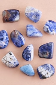 Sodalite can help develop deeper mutual understanding Sodalite can help develop deeper mutual understanding