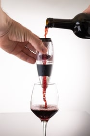 Use a wine aerator to make your wine taste better (Shutterstock) Use a wine aerator to make your wine taste better (Shutterstock)