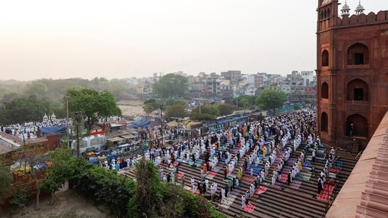 Muslims across the country are celebrating Eid-ul-Fitr with religious zeal, gathering for prayers in mosques and open grounds. The festival is marked by devotion and communal gatherings.&nbsp;(REUTERS)